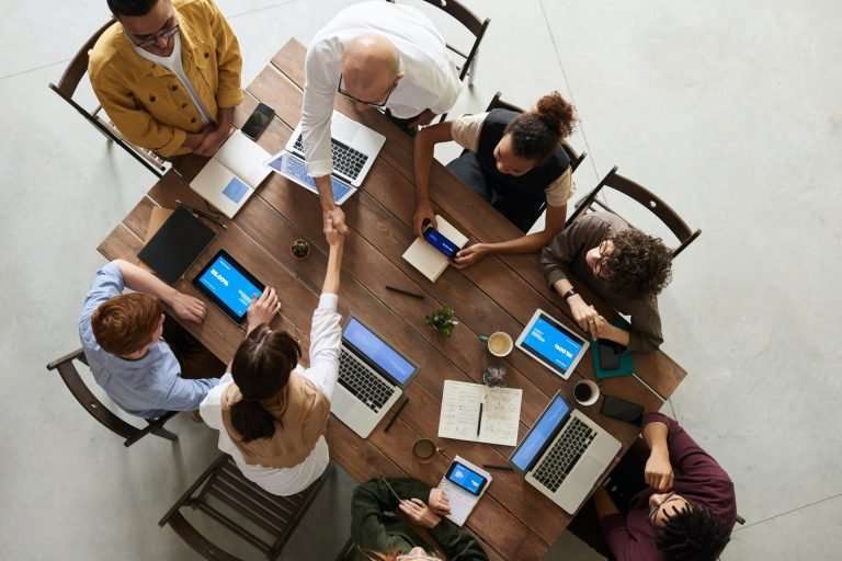 Real Estate Luxury Leaders - pexels fauxels 3183197