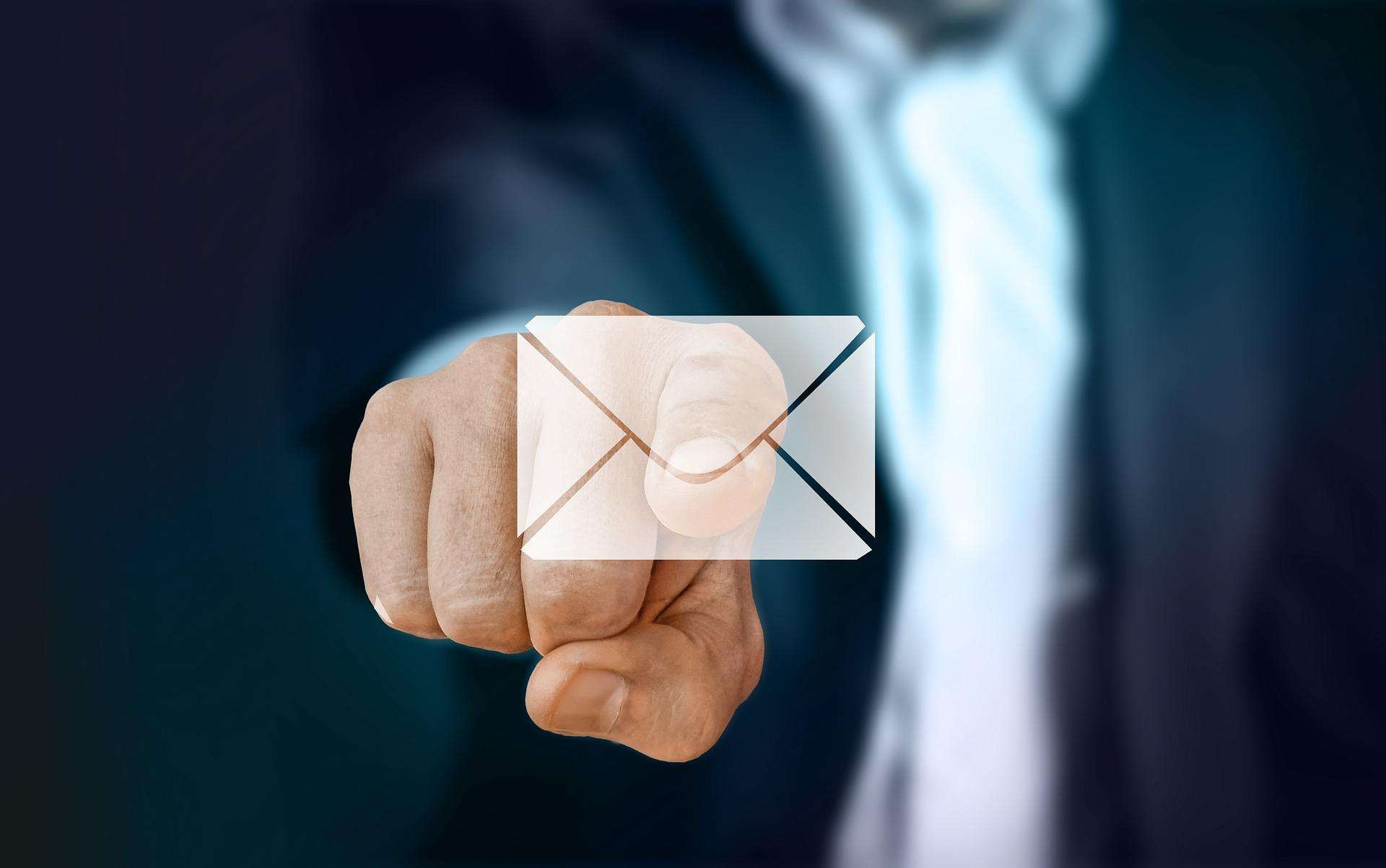 4 Good Ways to Make Your Email Marketing More Personal “Without Personalization”